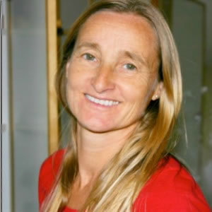 Yvonne Welling (assistant)